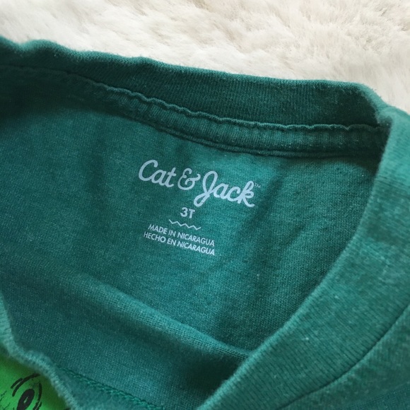 Dinosaur t-shirt! - Picture 3 of 3